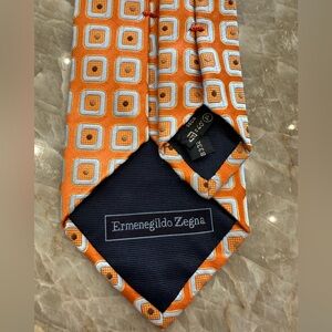 Ermenegildo Zegna Elegant 100% Silk Orange & White/Silver Patterned Formal Tie